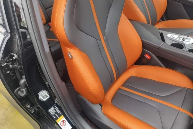 Used CHANGAN UNI-V 2024 1.5T Prestige Sport Edition Right Front Seat