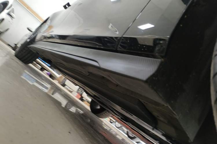 Used CHANGAN UNI-V 2024 1.5T Prestige Edition Right Side Sill