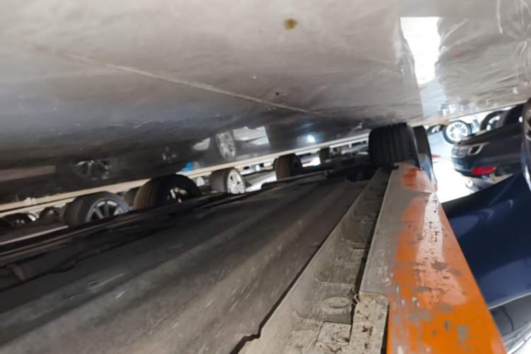 Used CHANGAN UNI-V 2024 1.5T Prestige Sport Edition Right Side Sill