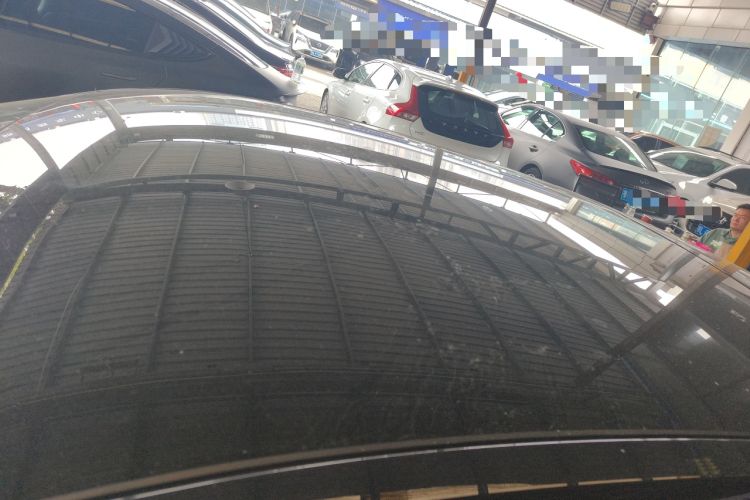 Used CHANGAN UNI-V 2024 1.5T High-Energy Version Roof