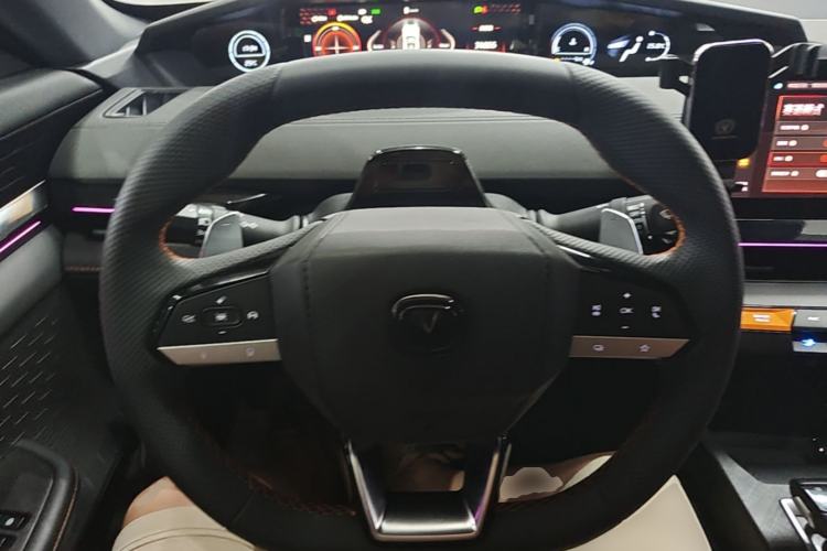 Used CHANGAN UNI-V 2024 1.5T Prestige Sport Edition Steering Wheel