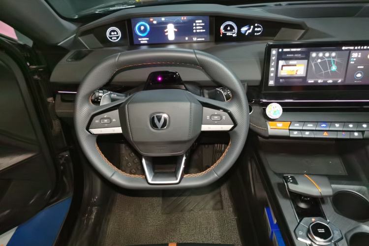 Used CHANGAN UNI-V 2024 1.5T Prestige Sport Edition Steering Wheel