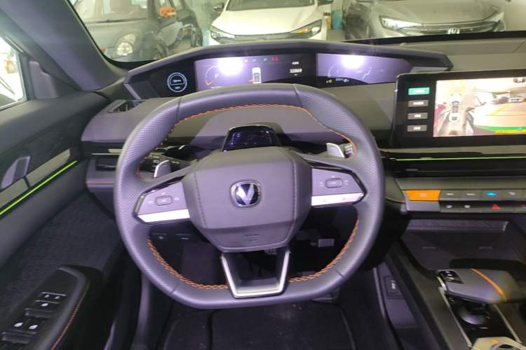 Used CHANGAN UNI-V 2024 1.5T Prestige Edition Steering Wheel