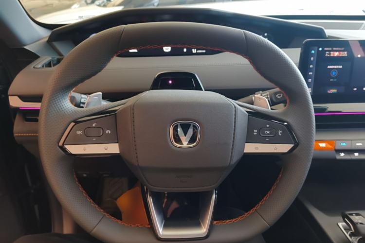 Used CHANGAN UNI-V 2024 1.5T Prestige Sport Edition Steering Wheel