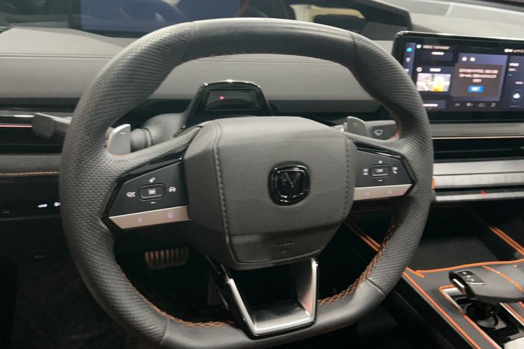 Used CHANGAN UNI-V 2024 1.5T Prestige Sport Edition Steering Wheel