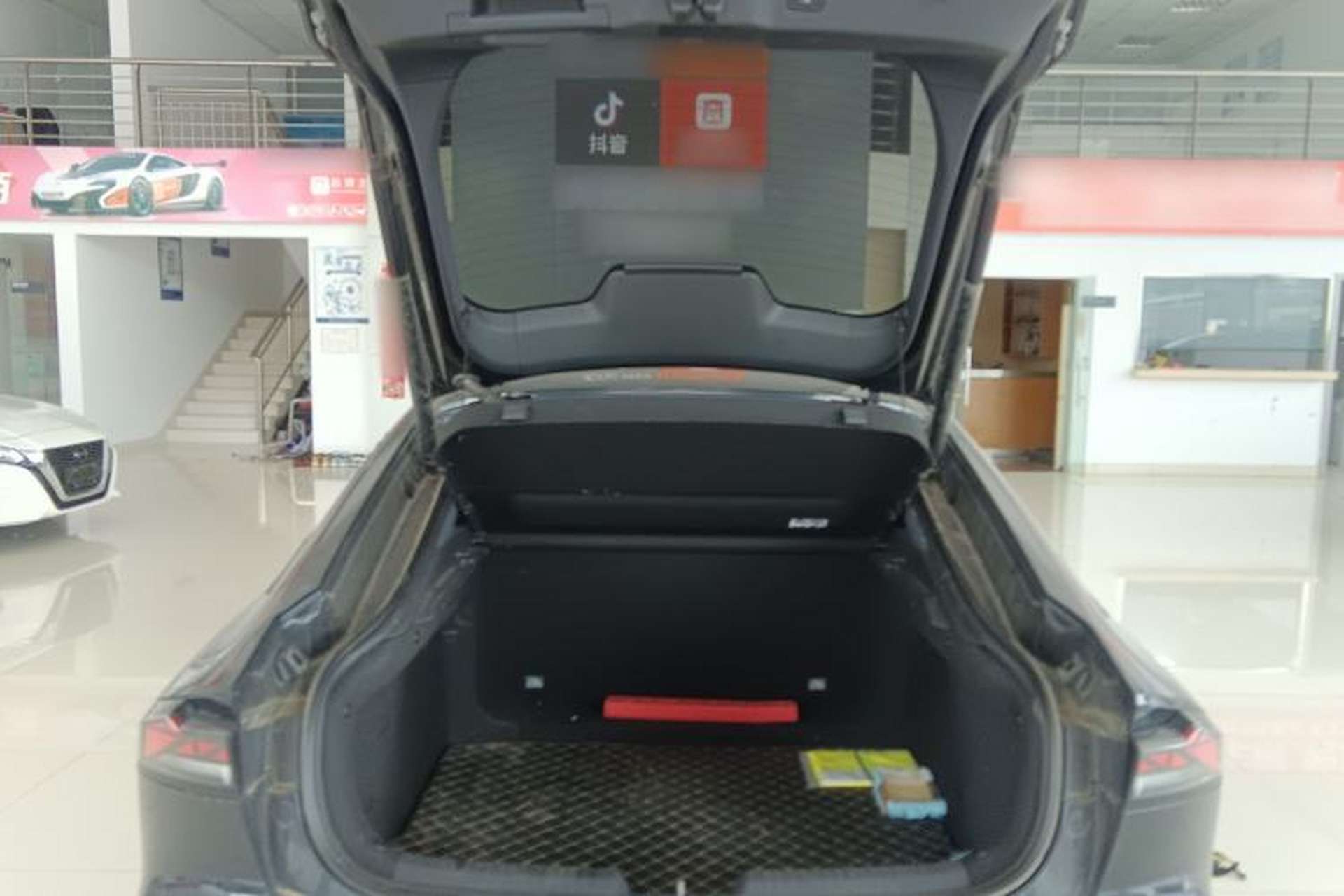 Used CHANGAN UNI-V 2024 1.5T Prestige Edition Trunk