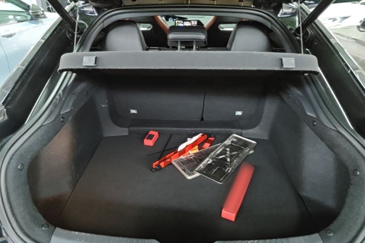 Used CHANGAN UNI-V 2024 1.5T Prestige Sport Edition Trunk