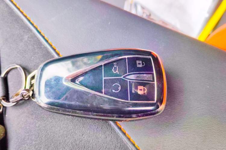 Used CHANGAN UNI-V 2024 1.5T Prestige Sport Edition Vehicle Key