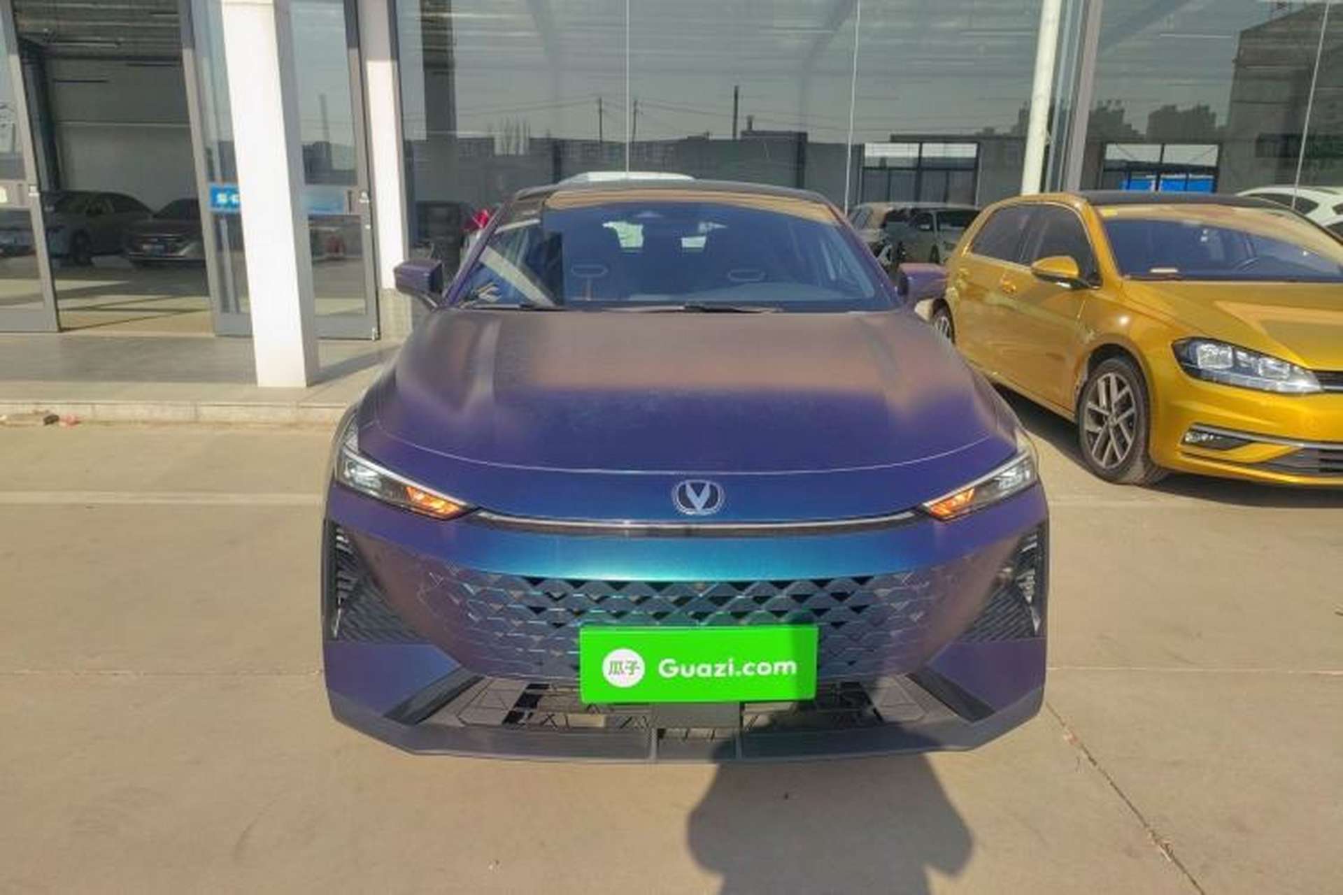 Used CHANGAN UNI-V 2024 1.5T Prestige Edition Front