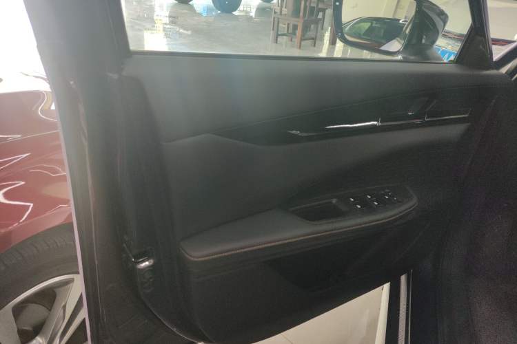 Used CHANGAN UNI-V 2024 1.5T Prestige Edition Left Front Door Interior