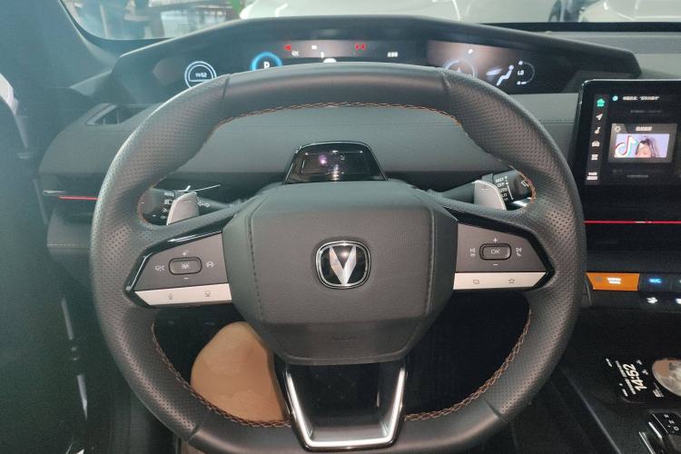 Used CHANGAN UNI-V 2024 1.5T Prestige Edition Steering Wheel