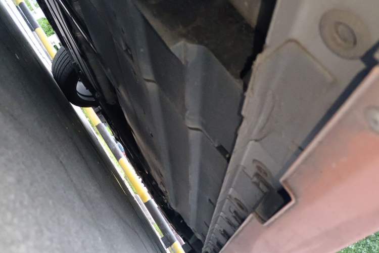 Used CHANGAN UNI-V 2024 1.5T Prestige Sport Edition Chassis Rear Right