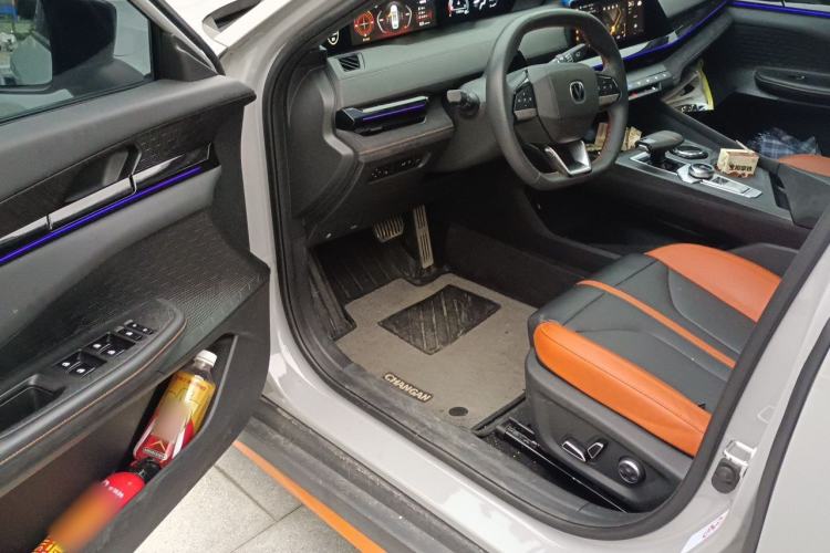 Used CHANGAN UNI-V 2024 1.5T Prestige Sport Edition Driver Seat