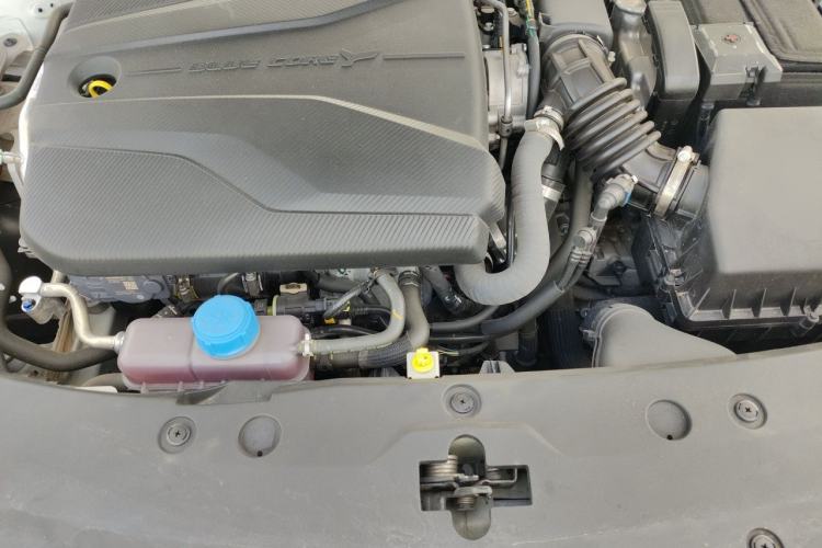 Used CHANGAN UNI-V 2024 1.5T Prestige Sport Edition Engine Bay