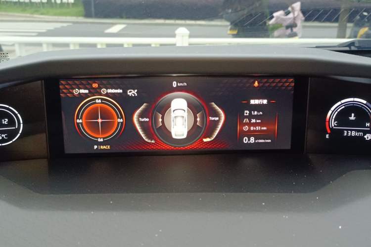 Used CHANGAN UNI-V 2024 1.5T Prestige Sport Edition Instrument Cluster