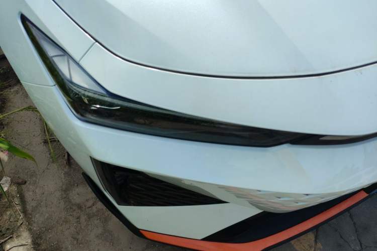 Used CHANGAN UNI-V 2024 1.5T Prestige Sport Edition Right Front Headlight