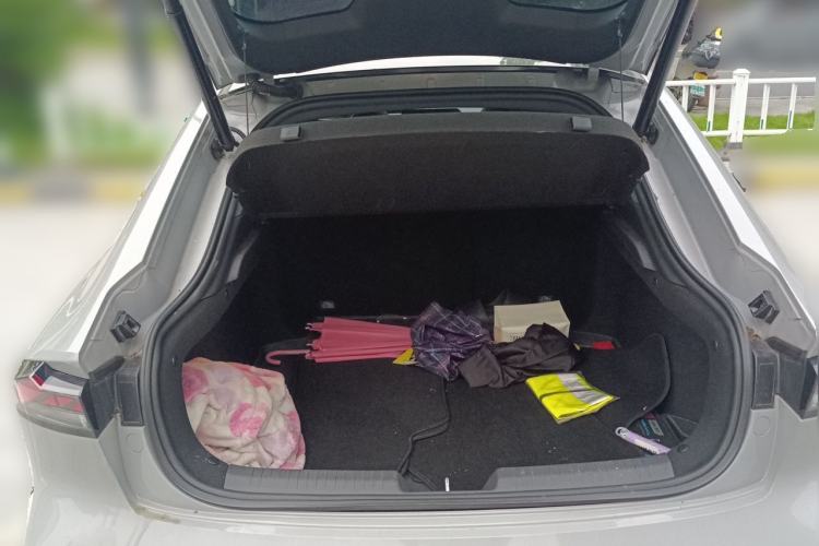 Used CHANGAN UNI-V 2024 1.5T Prestige Sport Edition Trunk