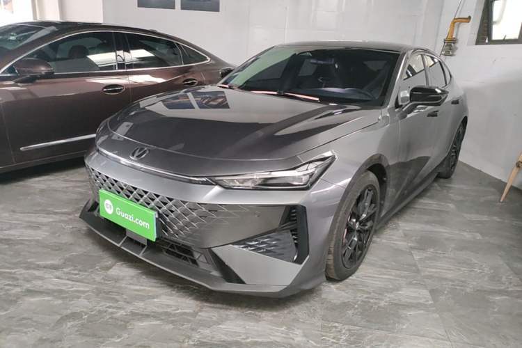 Used CHANGAN UNI-V 2024 1.5T Prestige Edition Guazi used car, China used car export, Used car for sale, Used  cars, Cheapest cars for sale