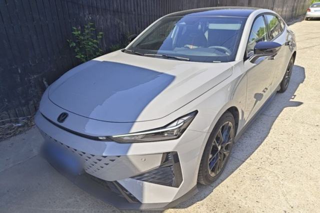Used CHANGAN UNI-V 2024 1.5T Prestige Edition