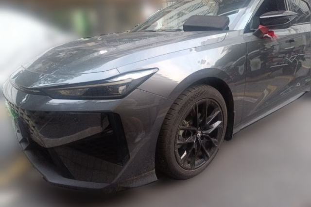 Used CHANGAN UNI-V 2024 1.5T Prestige Edition