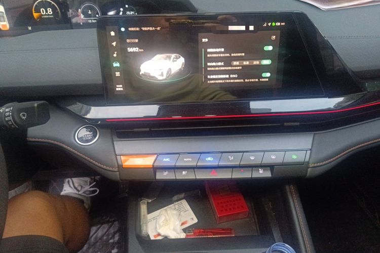 Used CHANGAN UNI-V 2024 1.5T Prestige Edition Audio And AC Panel
