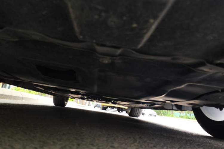 Used CHANGAN UNI-V 2024 1.5T Prestige Edition Chassis Front