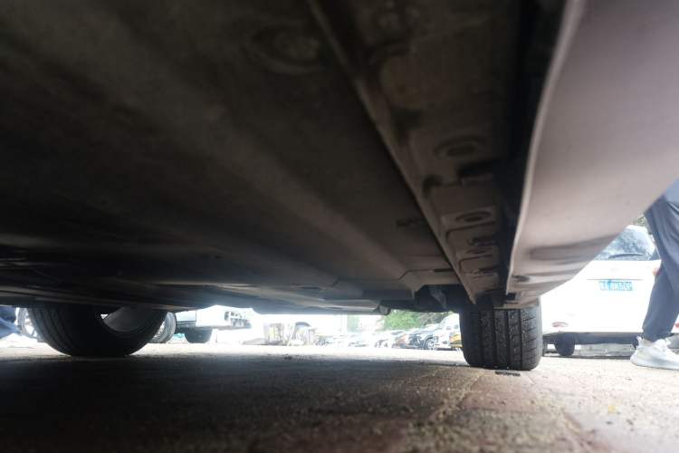 Used CHANGAN UNI-V 2024 1.5T Luxury Edition Chassis Front Left