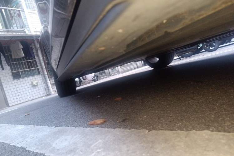 Used CHANGAN UNI-V 2024 1.5T Prestige Edition Chassis Front Right