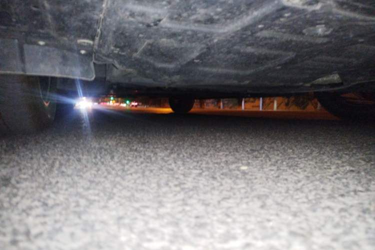 Used CHANGAN UNI-V 2024 1.5T Prestige Sport Edition Chassis Front Right