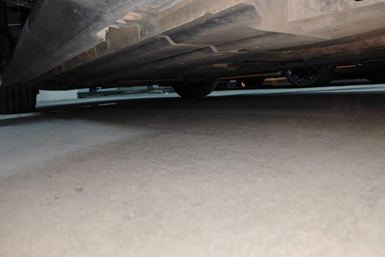 Used CHANGAN UNI-V 2024 1.5T High-Energy Version Chassis Rear Left