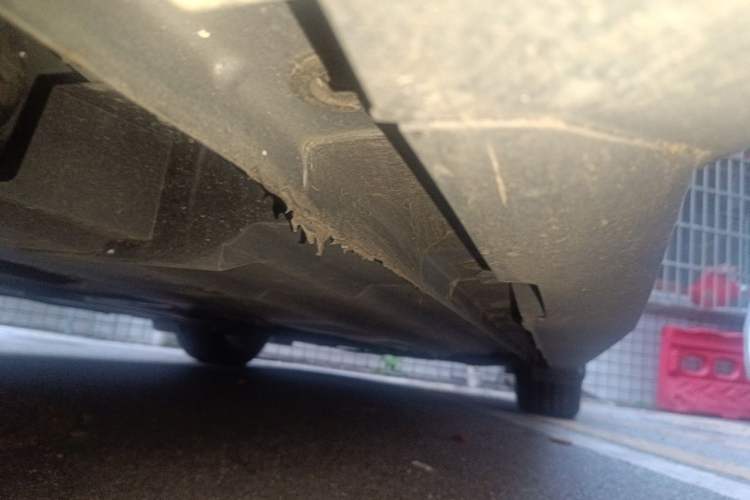 Used CHANGAN UNI-V 2024 1.5T Prestige Edition Chassis Rear Right