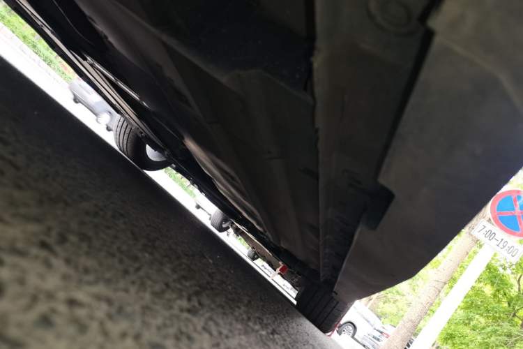 Used CHANGAN UNI-V 2024 1.5T Prestige Edition Chassis Rear Right