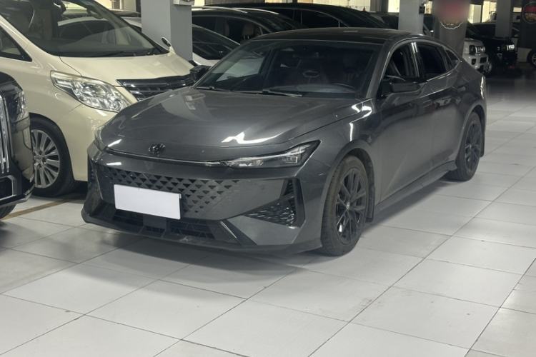 CHANGAN UNI-V 2024 1.5T Prestige Edition