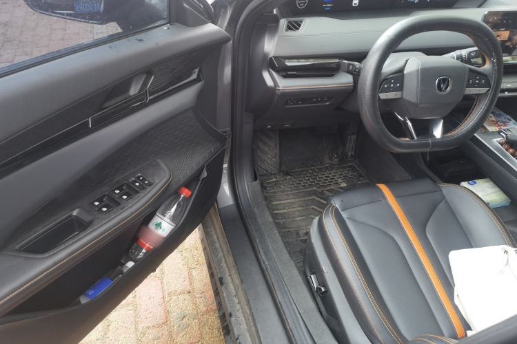 Used CHANGAN UNI-V 2024 1.5T Luxury Edition Driver Seat