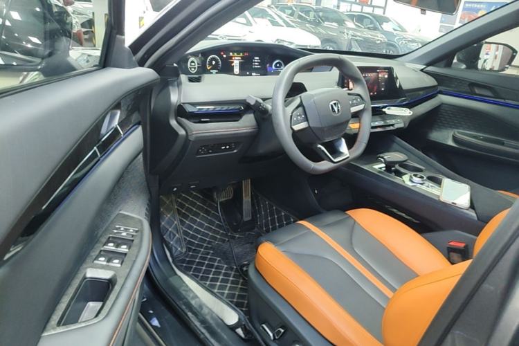 Used CHANGAN UNI-V 2024 1.5T Prestige Sport Edition Driver Seat