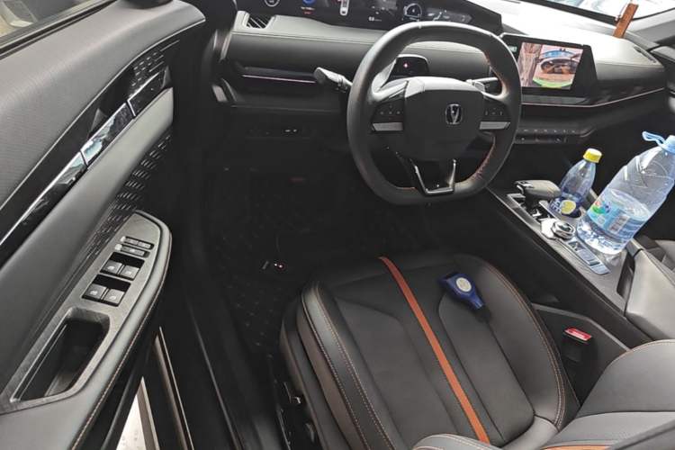 Used CHANGAN UNI-V 2024 1.5T Prestige Edition Driver Seat