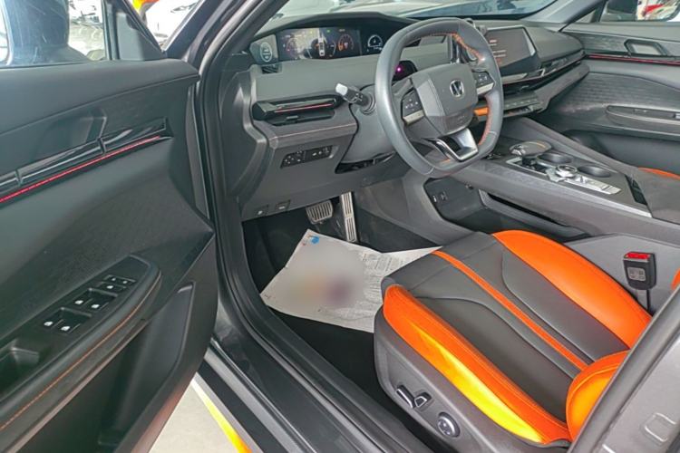 Used CHANGAN UNI-V 2024 1.5T Prestige Sport Edition Driver Seat