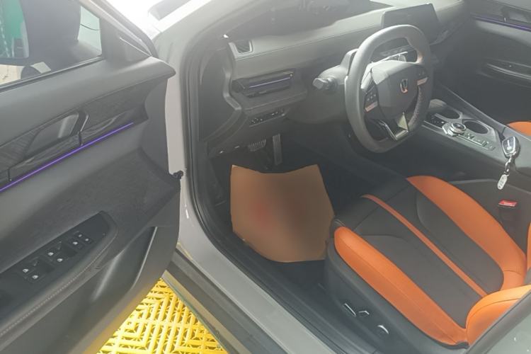 Used CHANGAN UNI-V 2024 1.5T Prestige Sport Edition Driver Seat