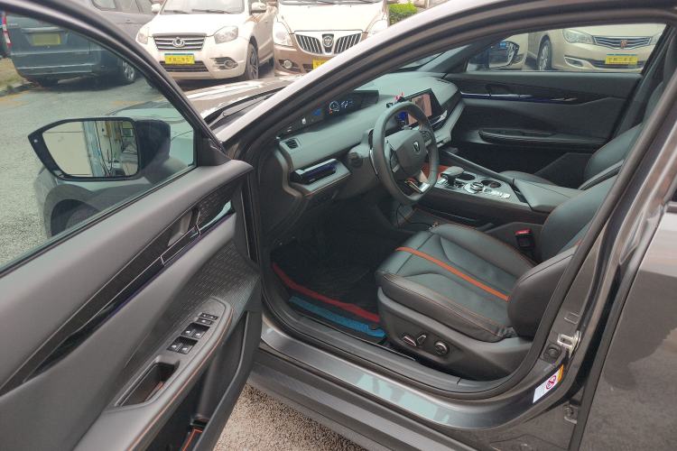 Used CHANGAN UNI-V 2024 1.5T Prestige Edition Driver Seat
