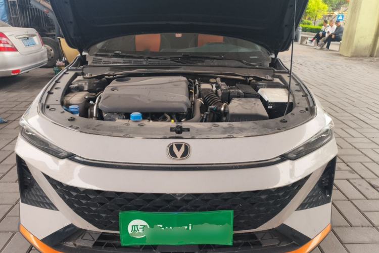 Used CHANGAN UNI-V 2024 1.5T Prestige Sport Edition Engine Bay