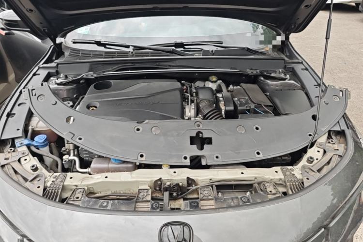 Used CHANGAN UNI-V 2024 1.5T Prestige Sport Edition Engine Bay