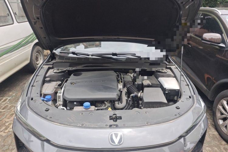 Used CHANGAN UNI-V 2024 1.5T Prestige Sport Edition Engine Bay
