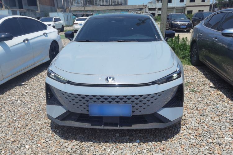 Used CHANGAN UNI-V 2024 1.5T Prestige Edition Exterior 1