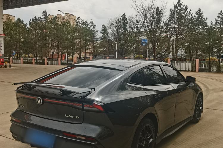 Used CHANGAN UNI-V 2024 1.5T Prestige Edition Exterior 1