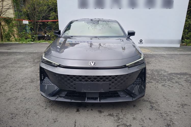Used CHANGAN UNI-V 2024 1.5T Prestige Edition Exterior 1
