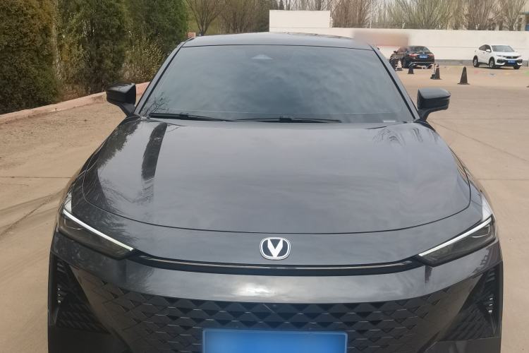 Used CHANGAN UNI-V 2024 1.5T Prestige Edition Exterior 2