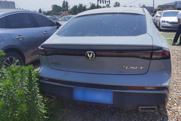 Used CHANGAN UNI-V 2024 1.5T Prestige Edition Exterior 4