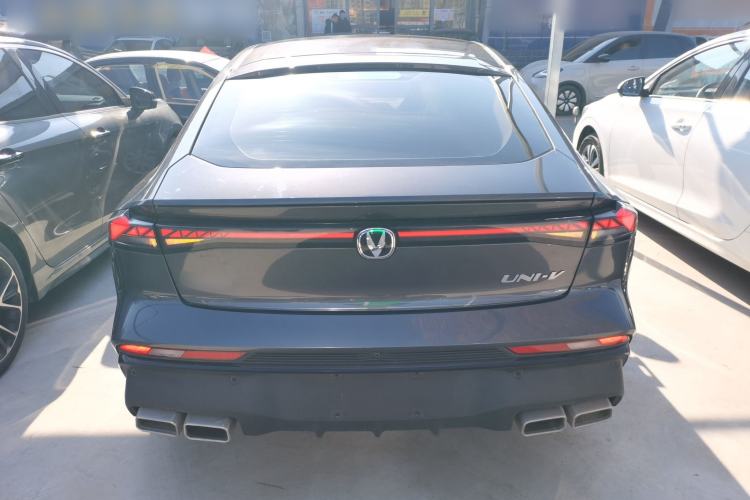 Used CHANGAN UNI-V 2024 1.5T Prestige Sport Edition Exterior 4