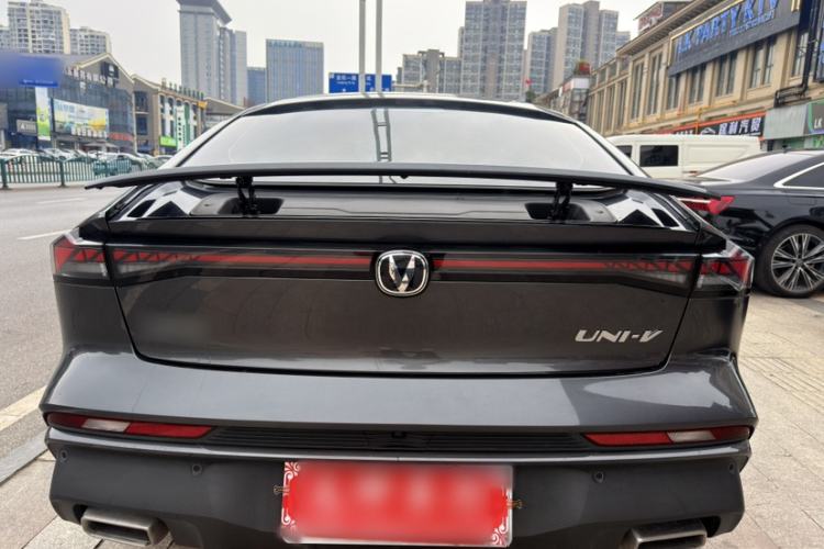 Used CHANGAN UNI-V 2024 1.5T Prestige Edition Exterior 4