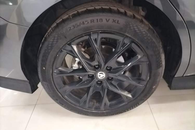 Used CHANGAN UNI-V 2024 1.5T Prestige Edition Exterior 5